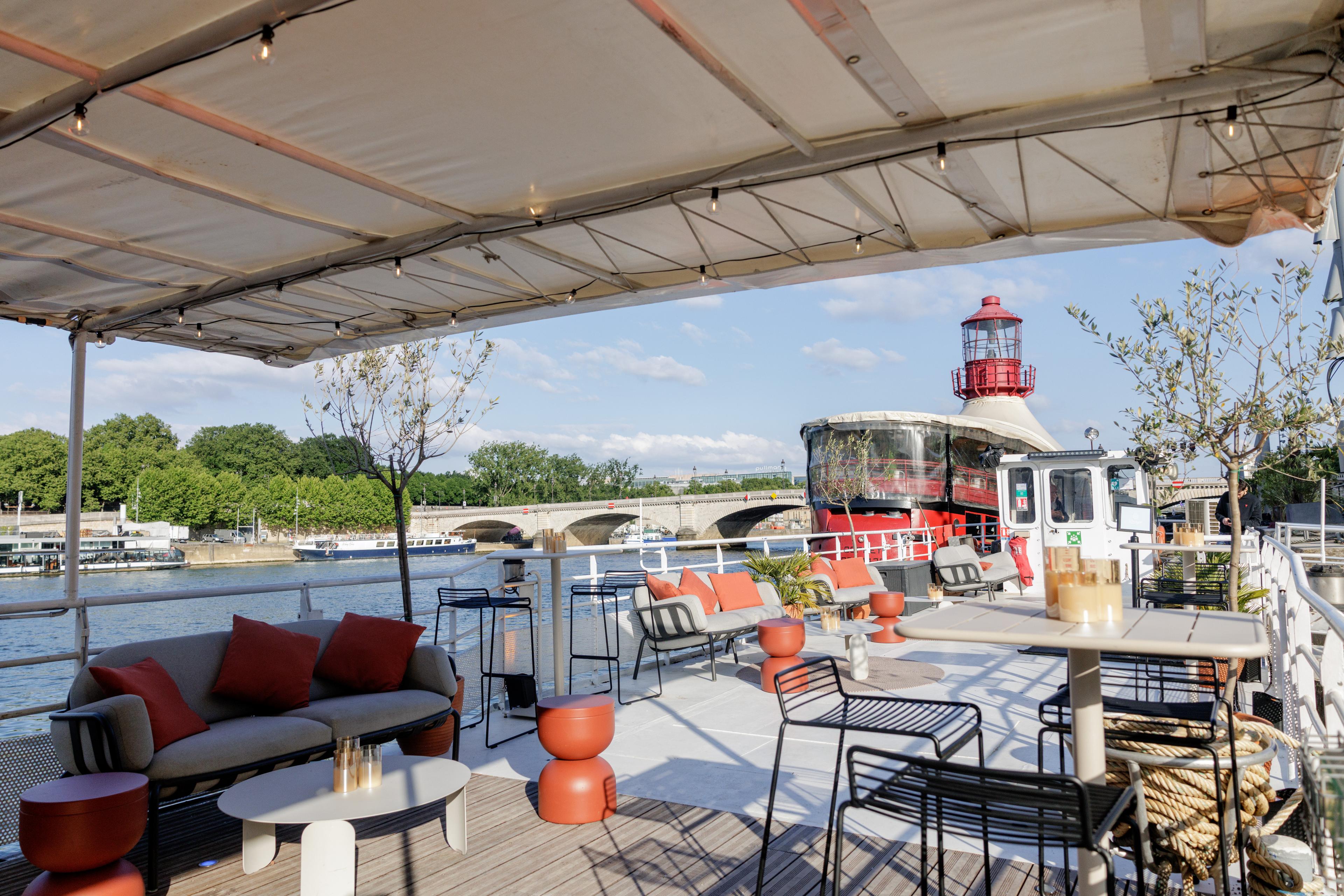 Bateau Rivage